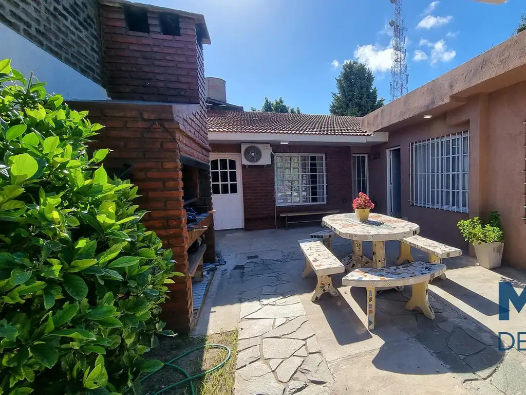 Casa en Bernal con verde