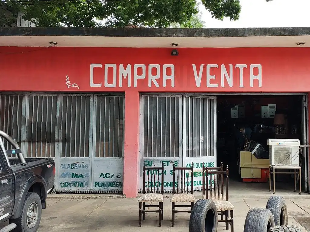 Venta | Amplio local comercial | Sobre Avenida Principal | Granadero Baigorria