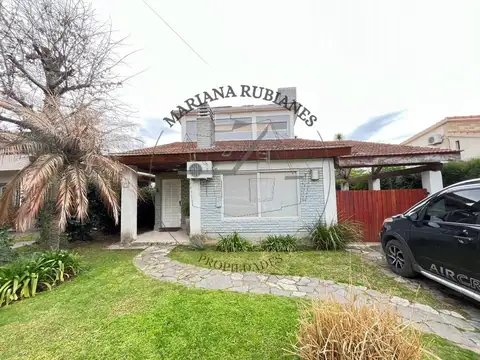 CASA EN VENTA EN COUNTRY LOMA VERDE