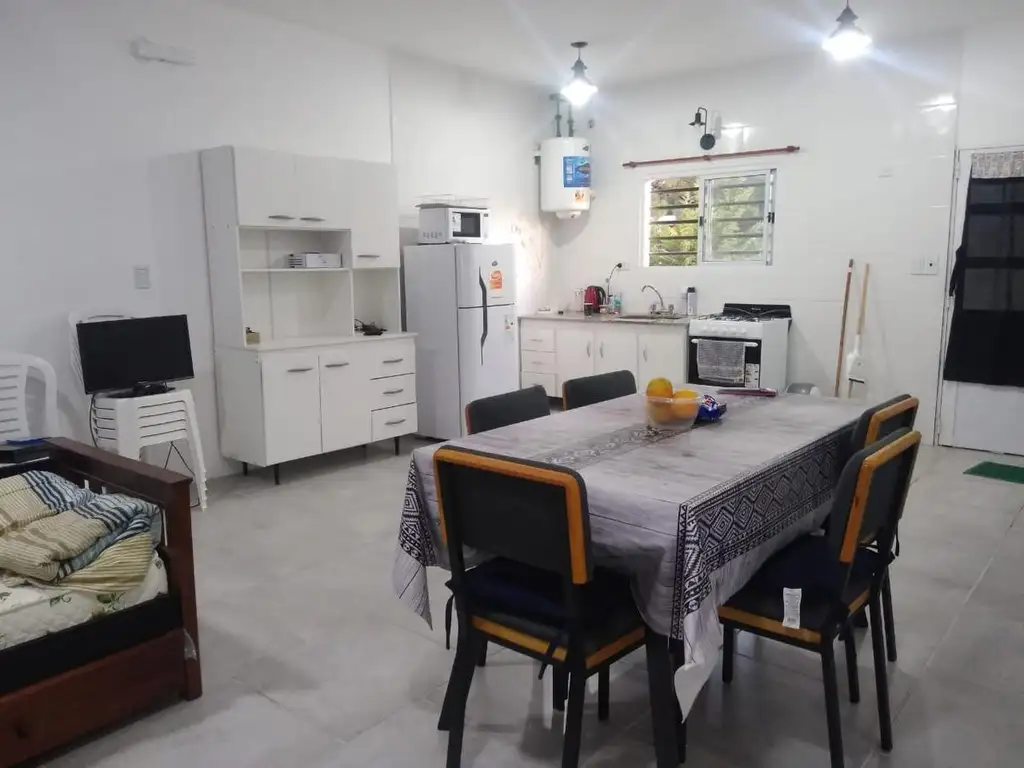 Casa en venta - 2 Dormitorios 2 Baños - Cochera - 495Mts2 - Nueva Atlantis