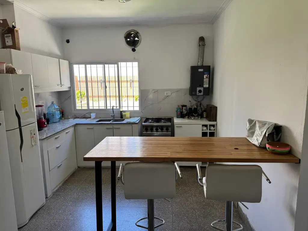 Venta Casa A Estrenar Dormitorios M Cochera Entre Y La Plata Argenprop