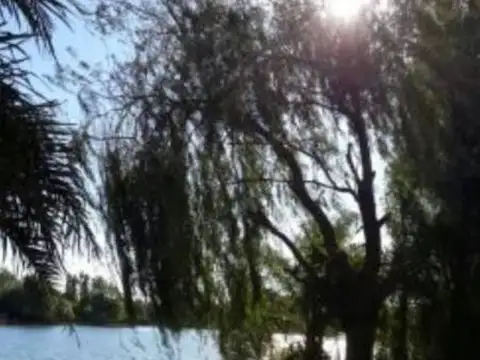 MUY BUENA CASA A LA LAGUNA en SANTA MARIA DE TIGRE