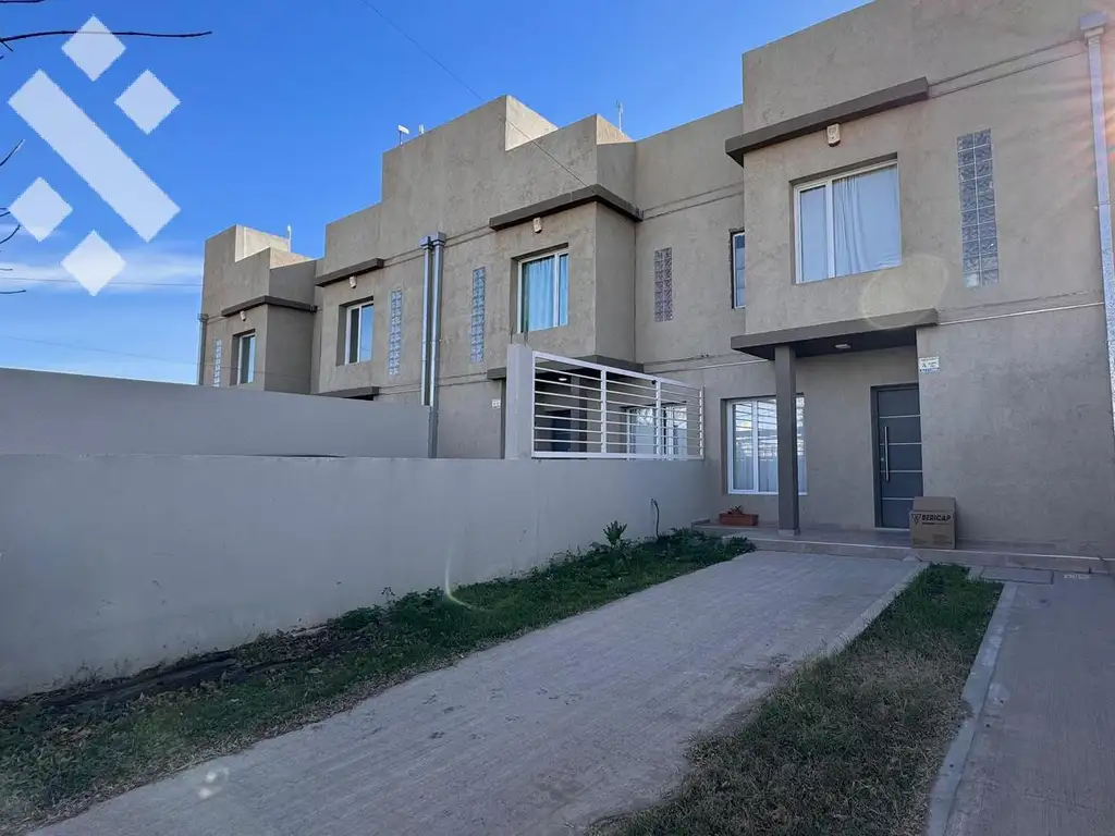 VENTA DUPLEX2 DORMITORIOS 5 SOLESPLOTTIER