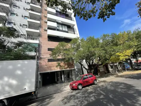 Venta Monoambiente Amplio en Luis Agote - Iriondo al 400