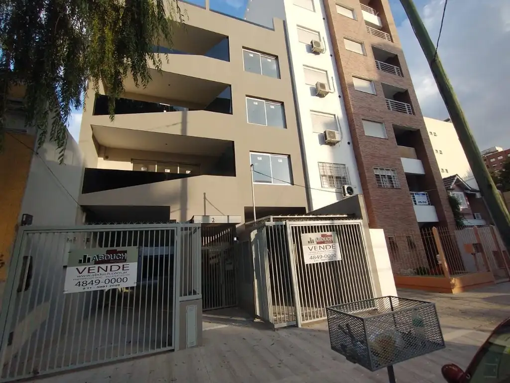 VENTA DEPARTAMENTO  VILLA BALLESTER