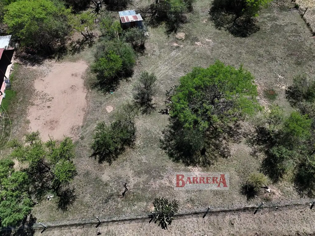 Lote muy amplio 2494 m2 Piedra Blanca abajo