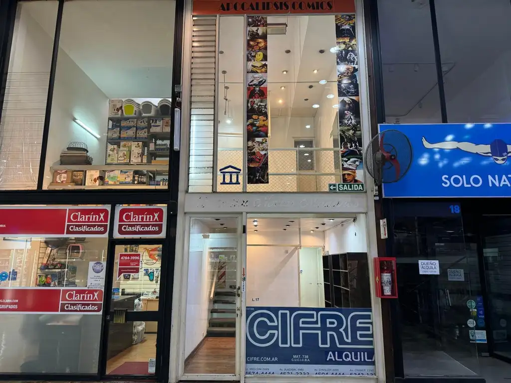 Local de 35m2 en 3 niveles en  Belgrano en Galería Rio de la Plata