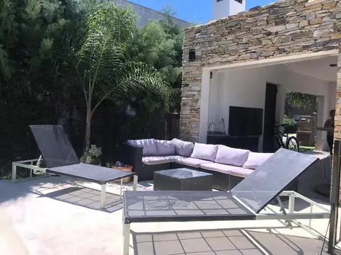 Casa en Venta con cochera