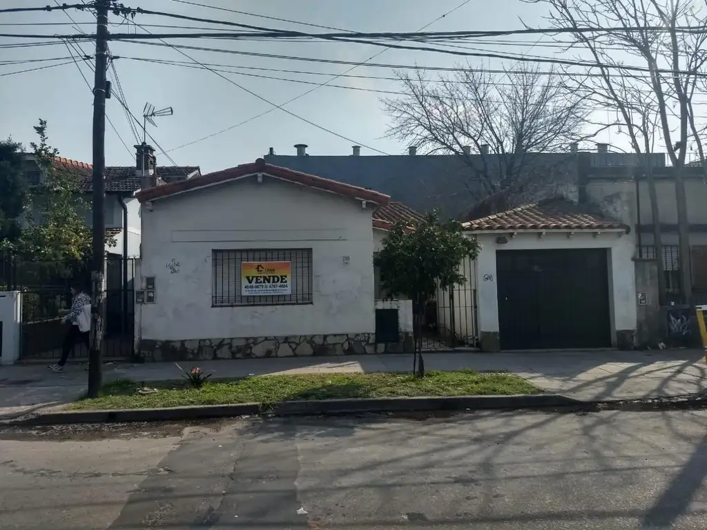 Venta- Moreno 2245-  LOTE