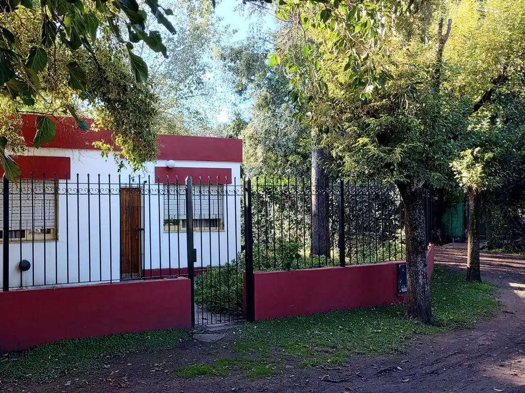 La Reja excelente ubicación Casa Quinta APTA CREDITO