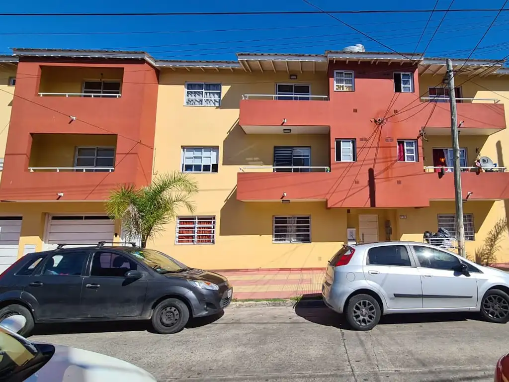 EN VENTA EN MARTIN CORONADO HERMOSO DEPARTAMENTO DE 3 AMBIENTES EN 1ER PISO AL FRENTE - FICHA 8457