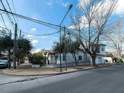 Venta casa 5 ambientes en Martinez