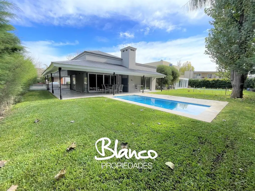 Casa  en Venta en Acacias Blancas, Maquinista savio, Escobar