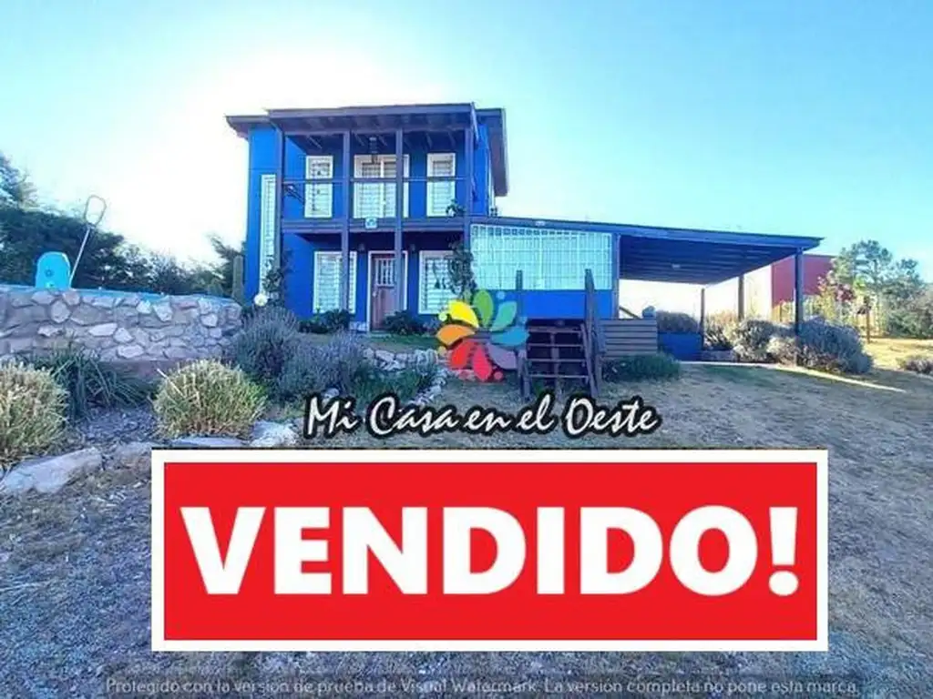 LIQUIDO POR VIAJE - Hermosa Casa a la Venta sobre 2 lotes - Villa Giardino - Córdoba