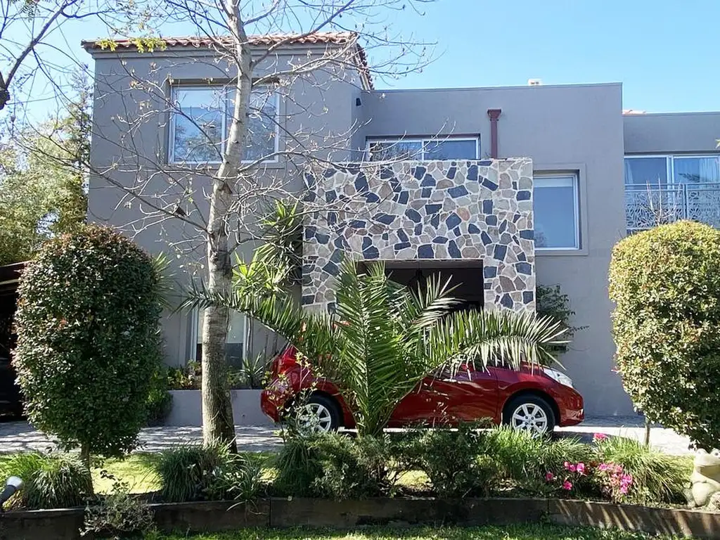 Casa en Venta en San Isidro Labrador, Villanueva