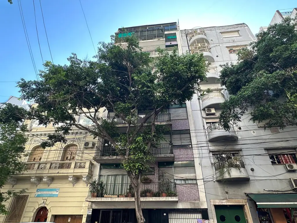 Río de Janeiro al 0 Departamento de 1 ambiente en Alquiler en Caballito