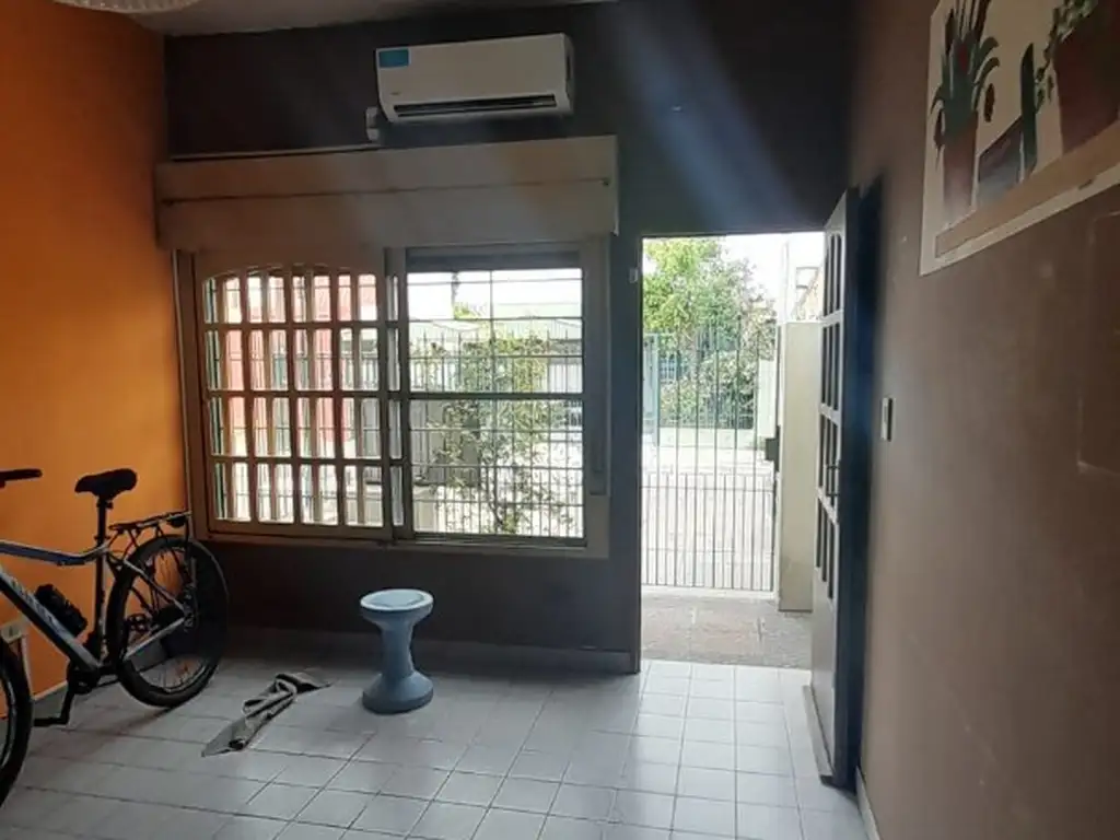 CASA EN VENTA - MERLO