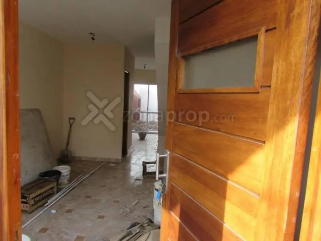 TRIPLEX A ESTRENAR EN VENTA DE 4 AMBIENTES EN SAN BERNARDO OPORTUNIDAD