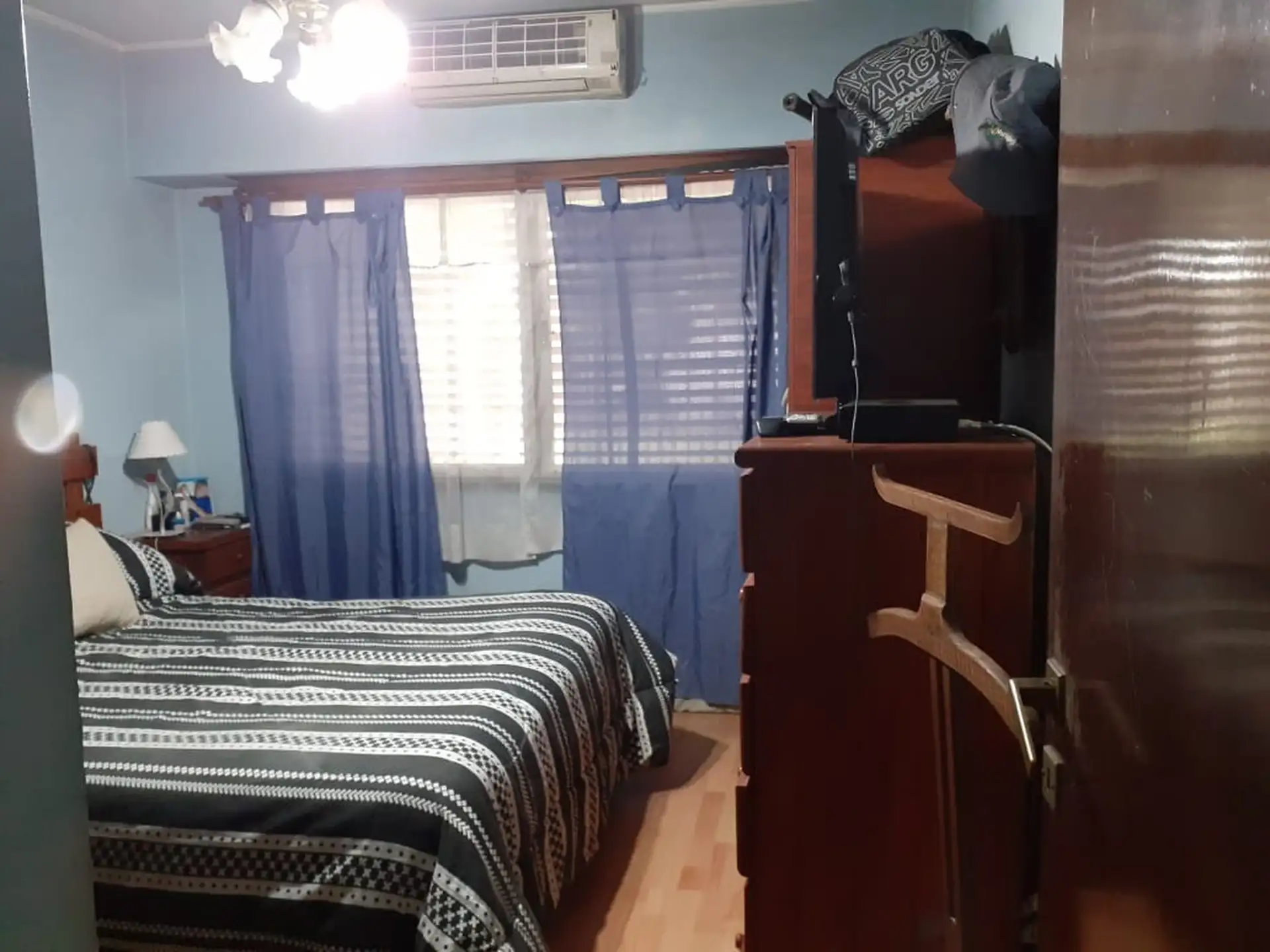 Casa en venta en Tandil 3400 - Hurlingham - Argenprop