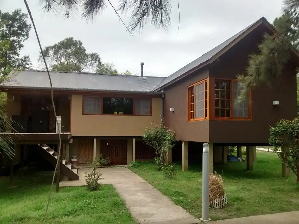 Casa  en Venta en Sarmiento, Zona Delta, Tigre