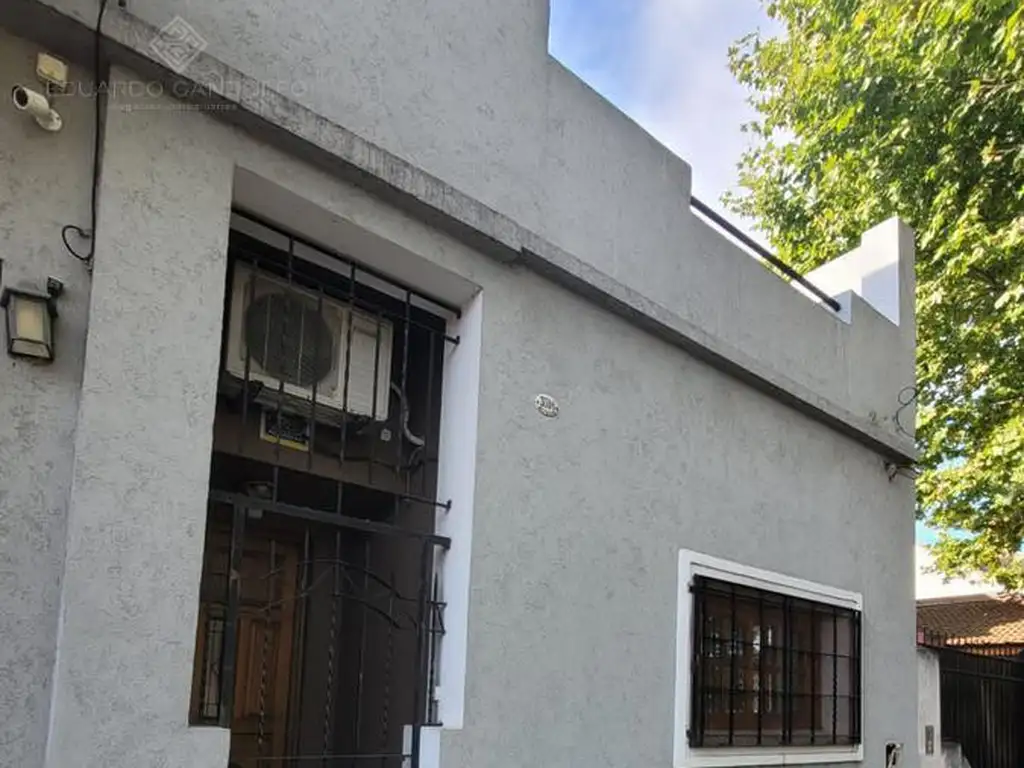 Impecable PH casi a Estrenar - Venta Directa - OPORTUNIDAD