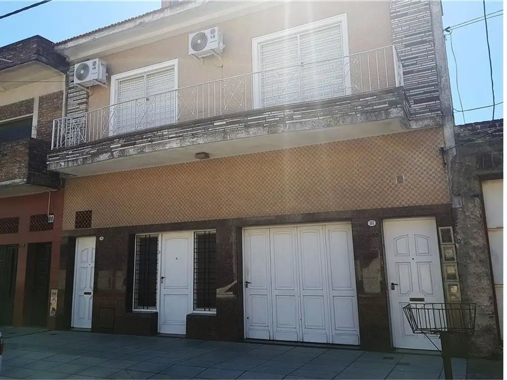 VENTA PH 4 AMB 2 PATIOS BALCÓN SIN EXPENSAS GERLI