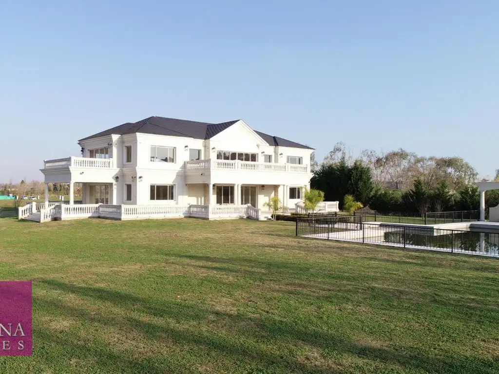 Susana Aravena Propiedades-Excelente Lote en Venta en Chateau Pilar