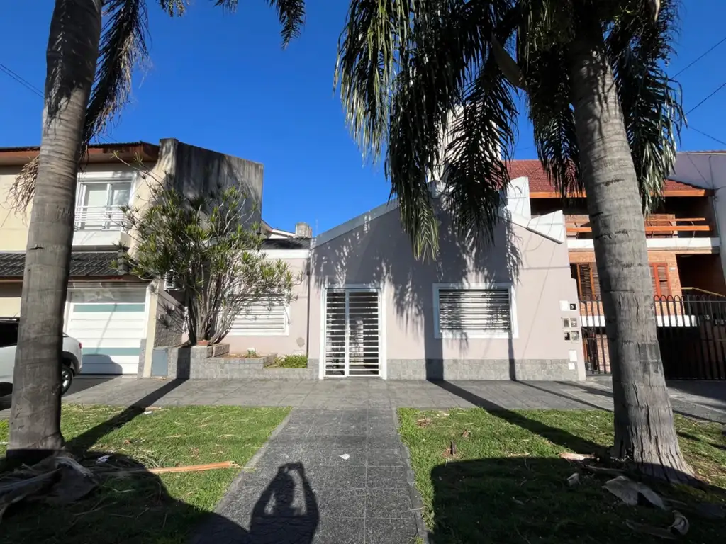 Casa lote propio en el corazón de Barrio Nano