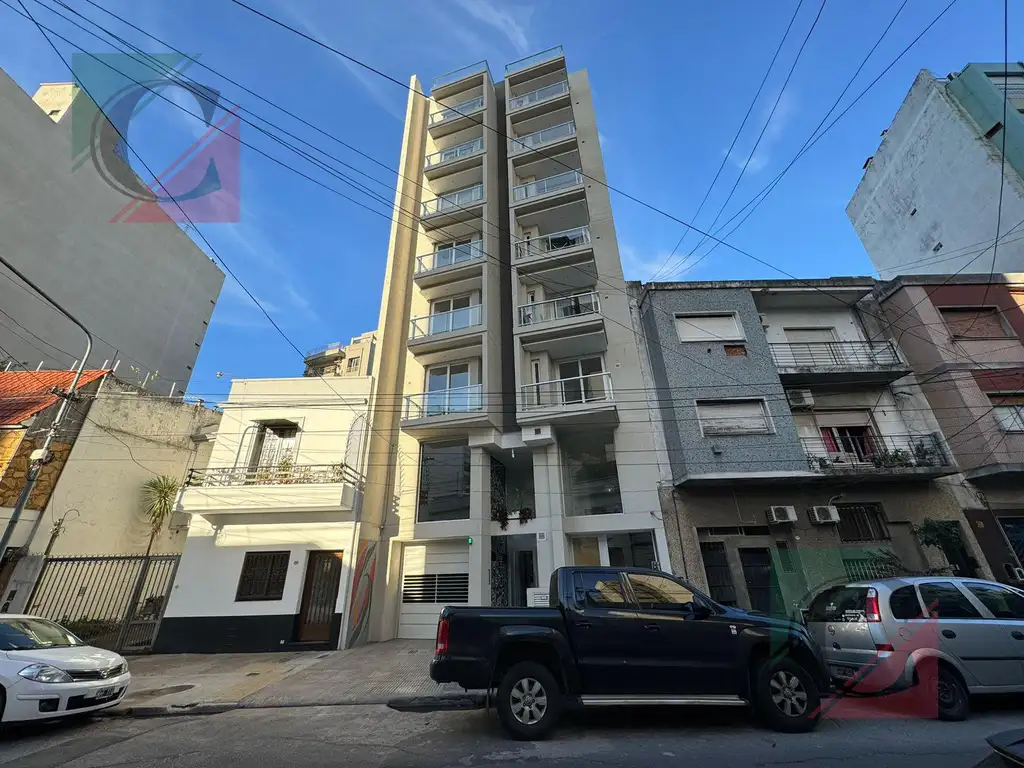 Dpto 3 Ambientes en duplex  a estrenar con terraza privada   Lanus centro