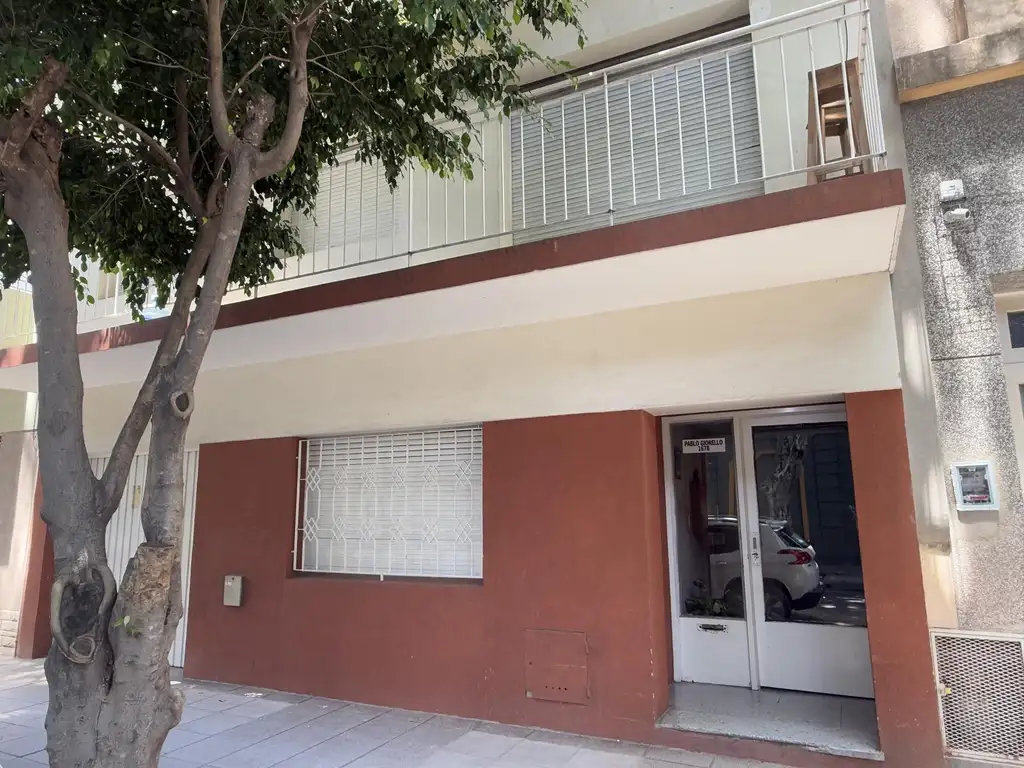 VENTA EN BLOQUE - DOS DEPARTAMENTOS EN PLANTA BAJA