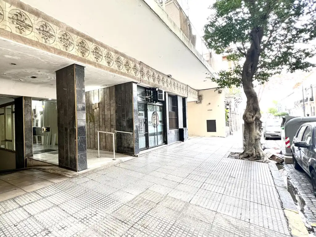 Lezica 4000 Departamento de 2 ambientes 45M2 Balcón en Almagro VENTA