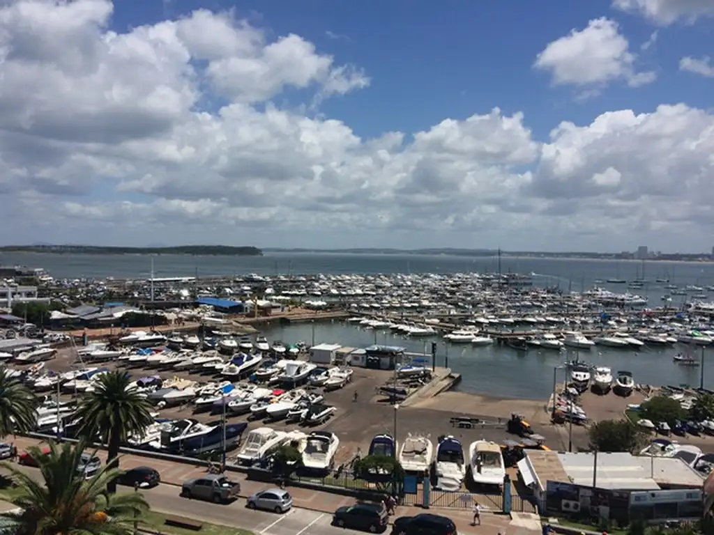 Departamento - Alquiler temporario - Uruguay, PUNTA DEL ESTE