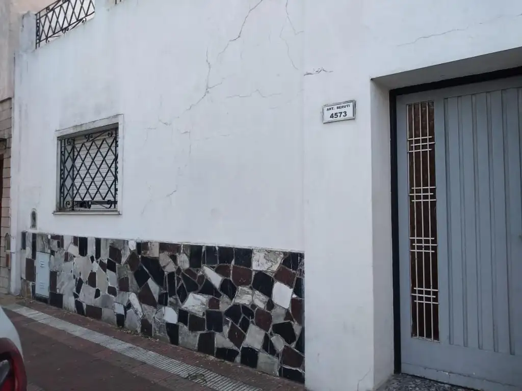 CASA EN VENTA, LOTE PROPIO