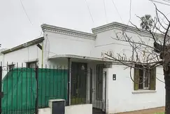 CASA EN VENTA - ALTOS DE SAN LORENZO 