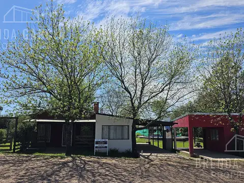 2 Casas Con Pileta + Galpón Sobre La Colectora De La Ruta 14 Entrada A San Jose