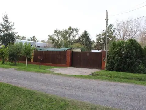 CASA QUINTA EN "LOS MUCHACHOS", PIÑERO