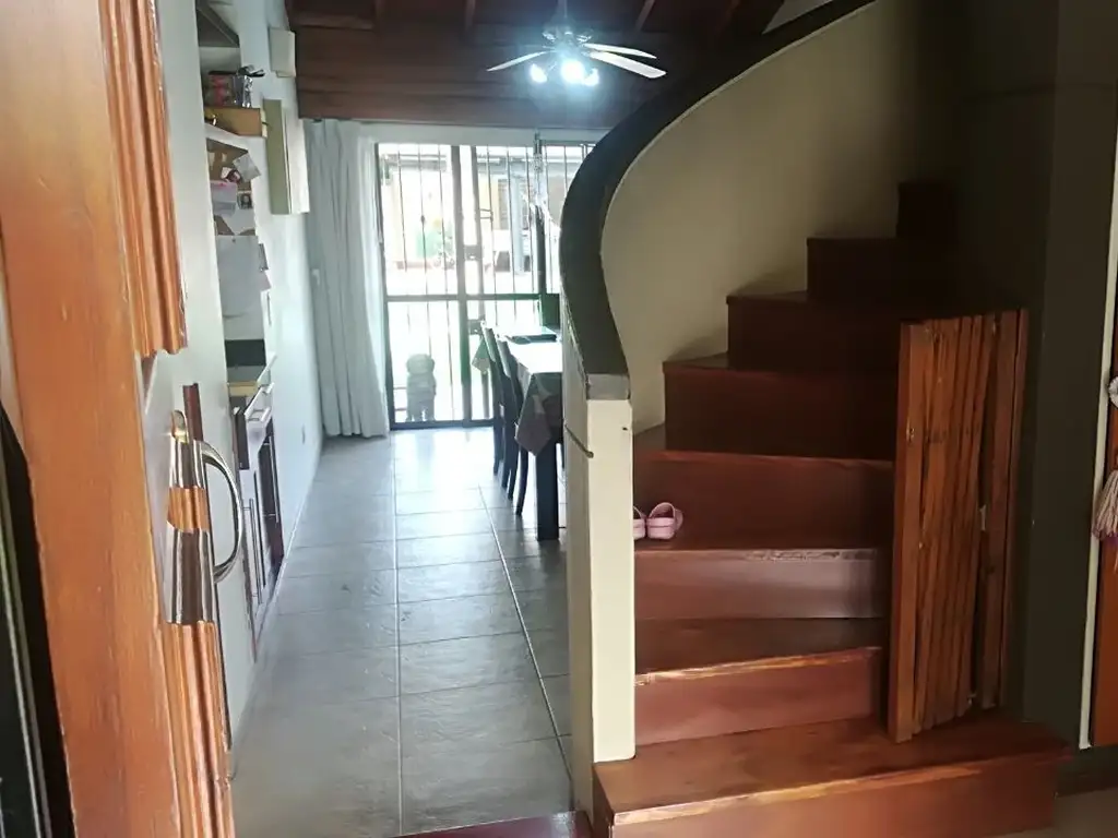 Casa en Venta - 4 ambientes - USD 230.000