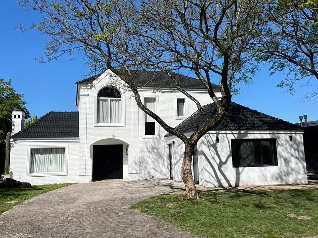 Alquiler temporario Casa en Santa Barbara - Tigre