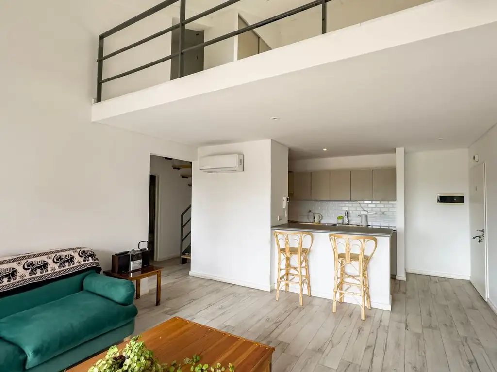 DEPARTAMENTO 3 AMBIENTES VENTA EN TIGRE C/ COCHERA