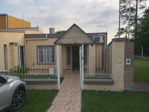 Casa - Venta - Argentina, Sauce Viejo - HUNGRIA 1000