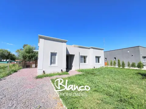Casa en Venta en Santa Emilia, Pilar del Este, G.B.A. Zona Norte - BLA9022_LP581047_1 - Foto 0