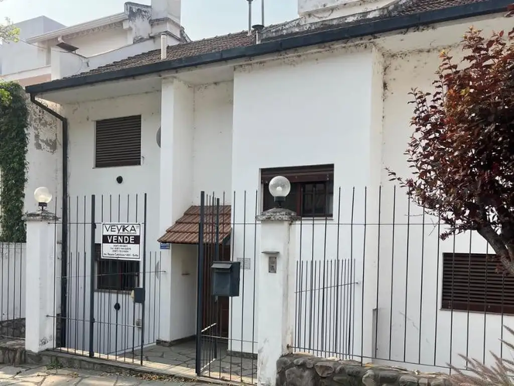 CASA LOS CIRUELOS TRES CERRITOS