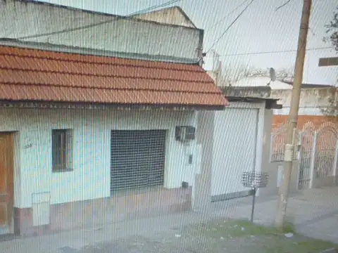 VENTA DE CASA PH 3 AMBIENTES CON PATIO Y TERRAZA - Foto 0