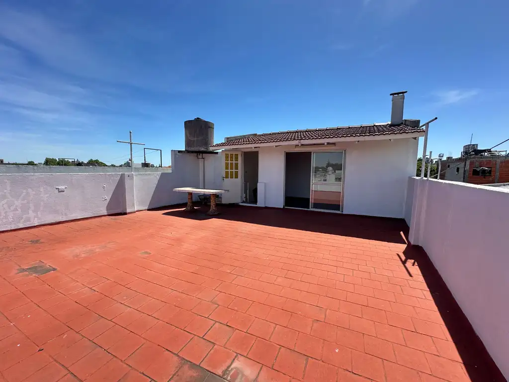 VENTA PH VILLA LYNCH 5 AMBIENTES CON TERRAZA