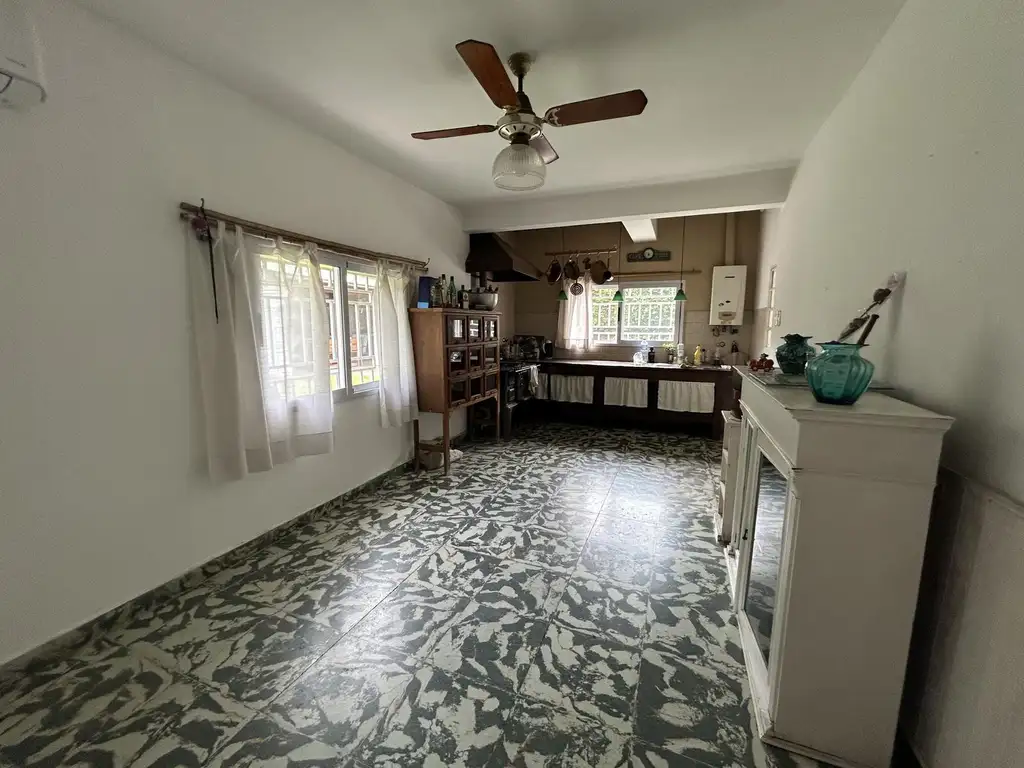 Ayacucho 5000 - Casa en venta de 3 dormitorios - Rosario Roque Saenz Peña.