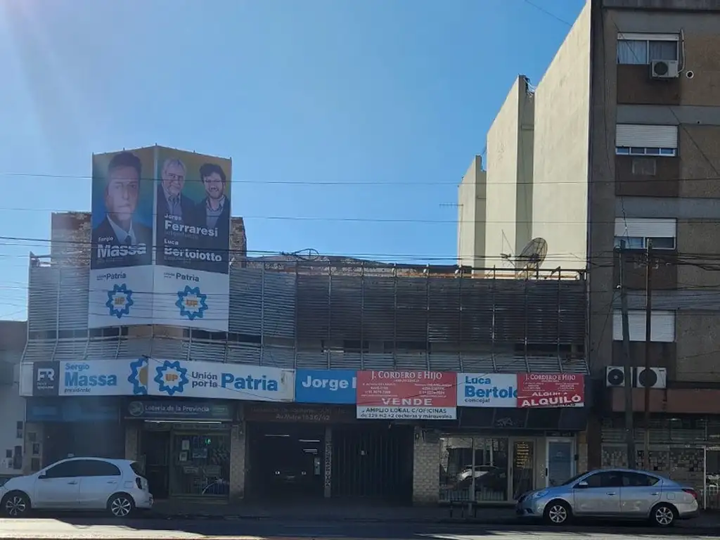 COCHERA CUBIERTA SOBRE AVENIDA MITRE 1800 AVELLANEDA