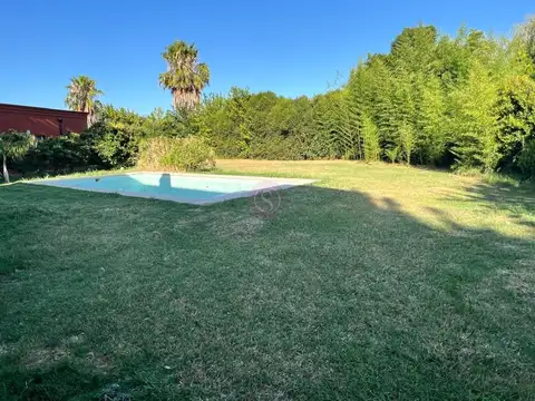 Casa en Alquiler en Barrio Roble Joven, Pilar