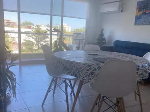 Hermoso  departamento en alquiler en Ituzaingo