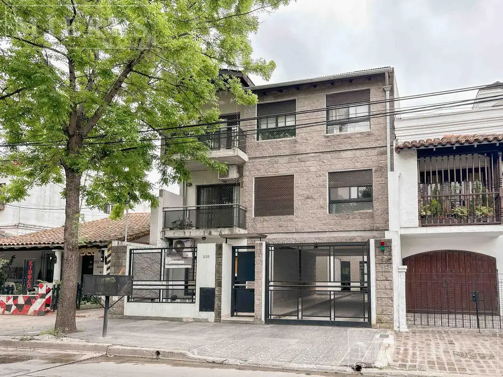 Departamento  en venta- Beccar-Vias/Rolon