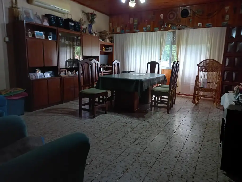 Casa  en Venta en Florencio Varela,  G.B.A. Zona Sur